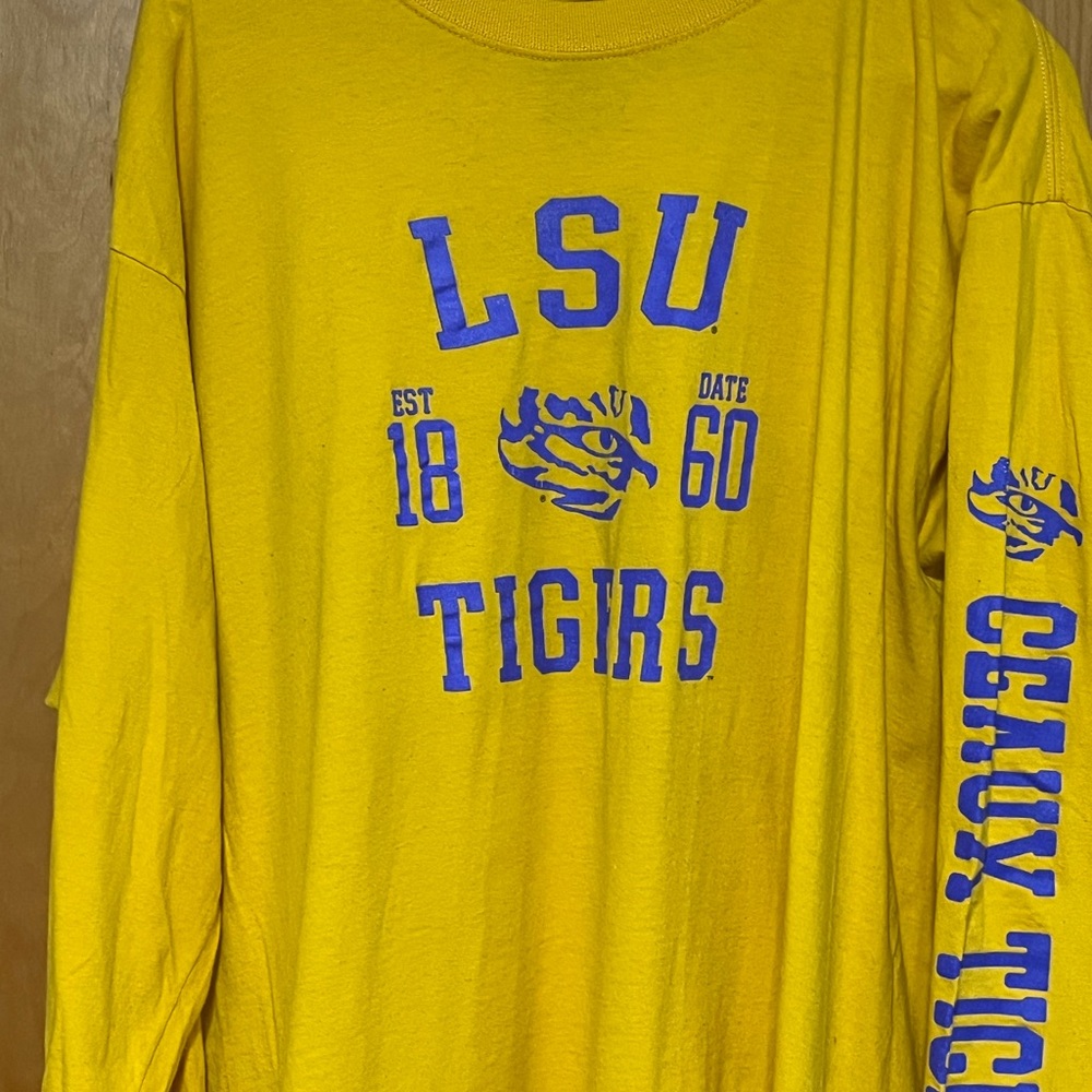 Men’s LSU Tigers  Long Sleeve Shirt